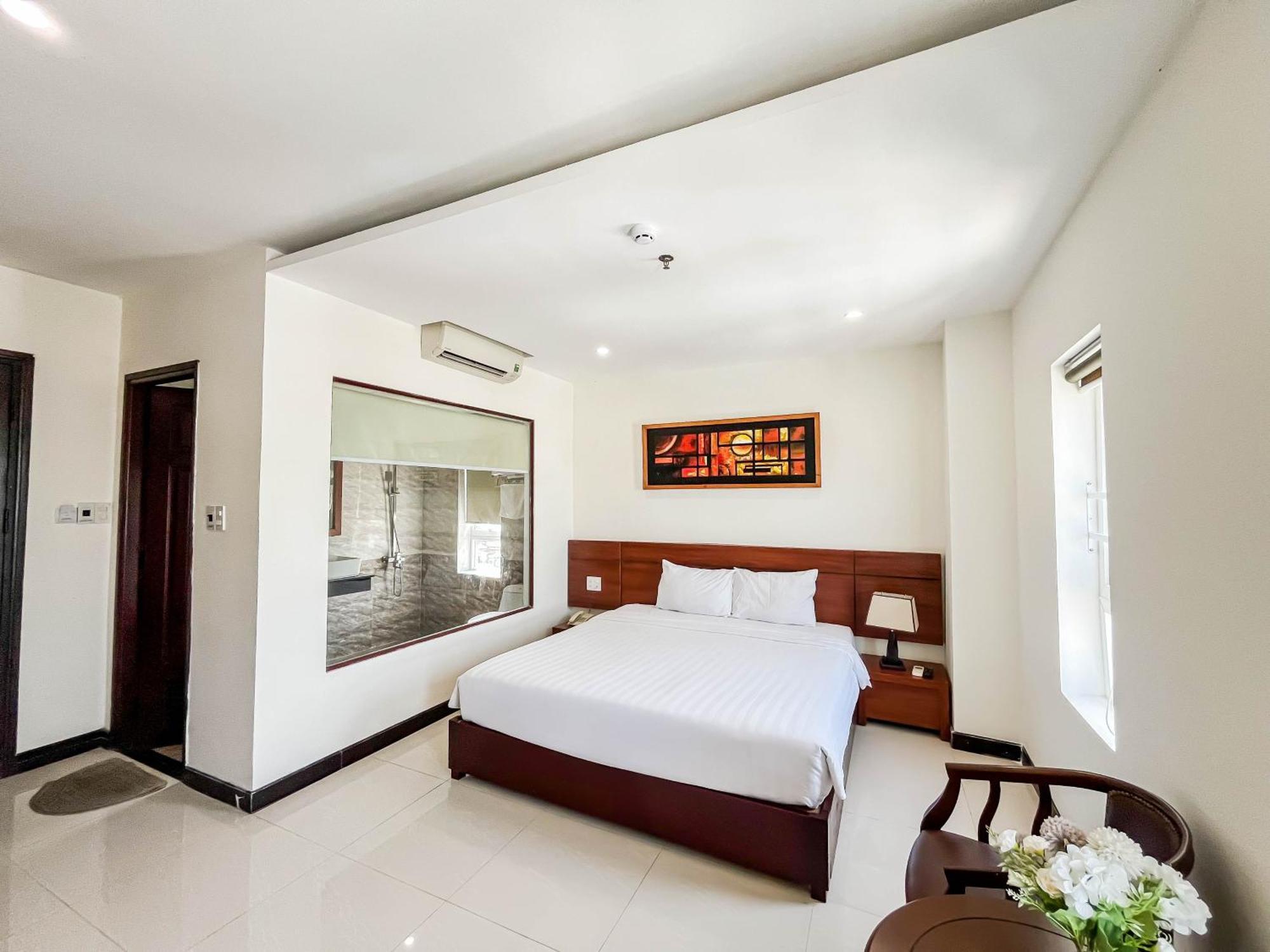 Quoc Cuong & By Haviland Hotel 3*
