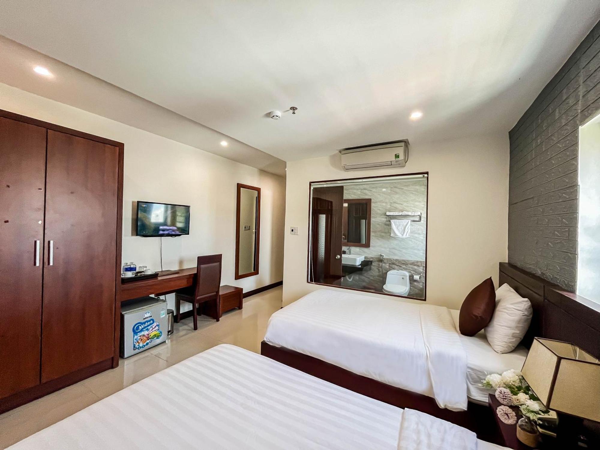Quoc Cuong & By Haviland Hotel 3*