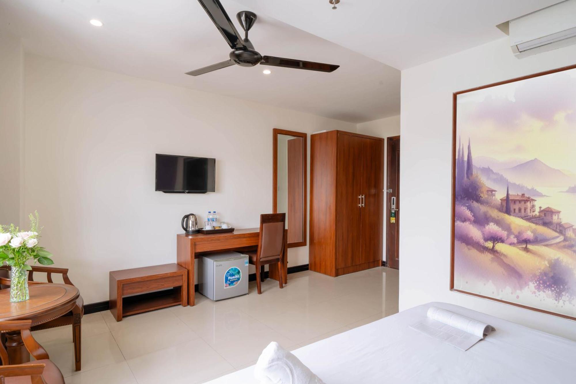 Hotel Quoc Cuong & By Haviland 3*